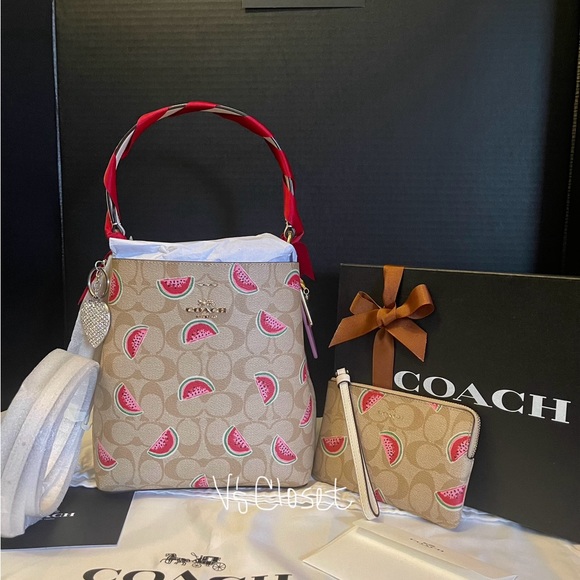 ❤️SOLD❤️❤️❤️Coach Town Bucket Bag Set - Picture 12 of 13